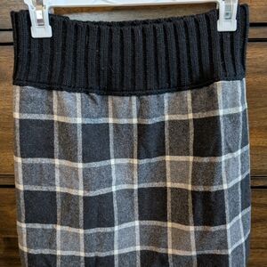 Theory Black and Gray Plaid Pencil Skirt